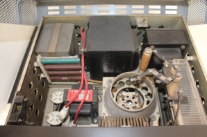 Hallicrafters HT-33A Inside.JPG