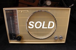 Zenith Radio Front.JPG