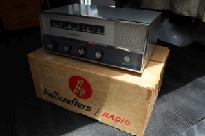 Hallicrafters CRX-2 on Box Front.JPG