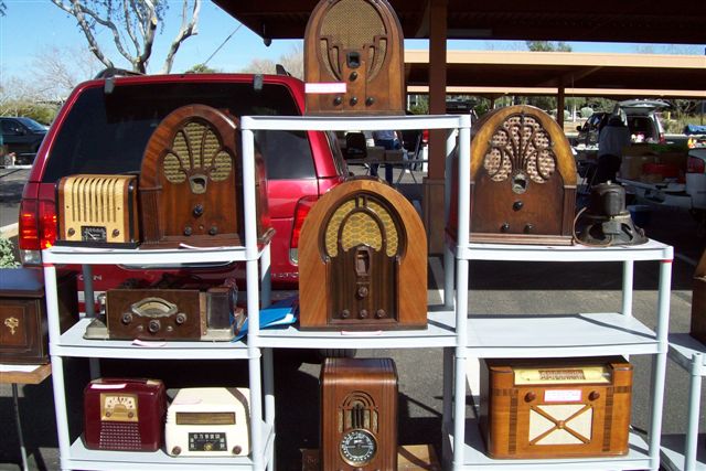 Unknown Classic Radio Seller